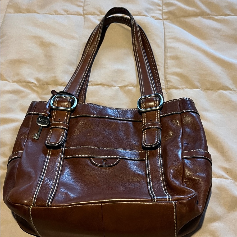 Fossil Brown Leather Shoulder Bag with Buckle Strap Detail - Picture 4 of 7